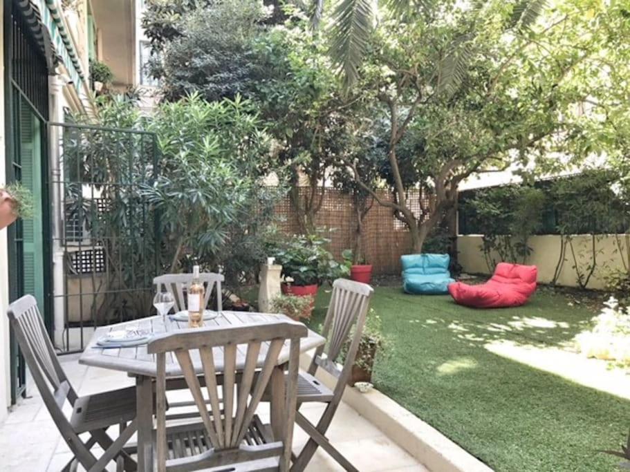 Homelivia, Luxueux Appartement Avec Jardin Prive Nice Exteriör bild